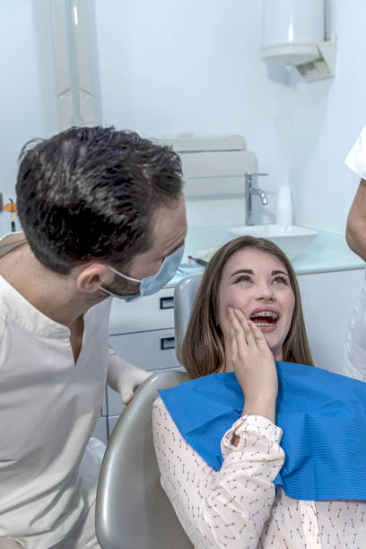 Best Mobile Emergency Dentist in Canadian Lakes, MI